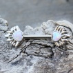 Piercing téton à coeurs d'opale ornés