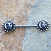 Piercing t�ton � soleils et lunes style ancien