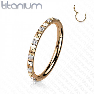 Anneau charni�re cuivr� en Titane � pyramides et zirconiums