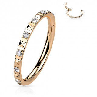 Anneau � charni�re cuivr� � pyramides et zirconiums (acier haute pr�cision)