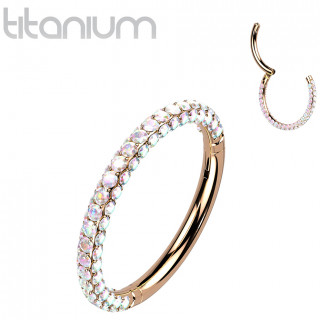 Anneau segment clipsable en Titane G23 cuivr� pav� de zirconiums sur 3 faces