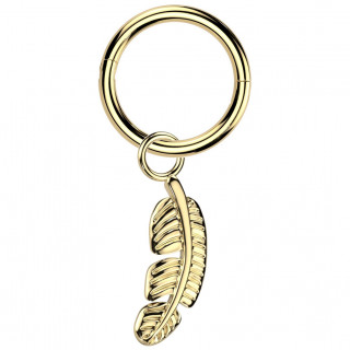 Piercing anneau Titane dor� � plume en pendentif (oreille, t�ton, nombril...)