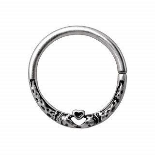 Piercing anneau tordable � serpents et coeur