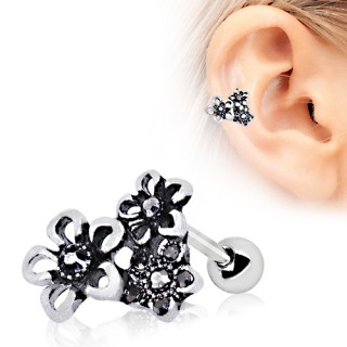 Piercing cartilage h�lix en bouquet de fleurs