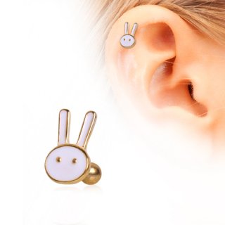 Piercing cartilage tragus h�lix dor� � t�te de lapin