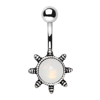 Piercing nombril soleil levant � oeil de chat