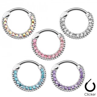 Piercing septum � clip pav� de pierres et entour� de billes